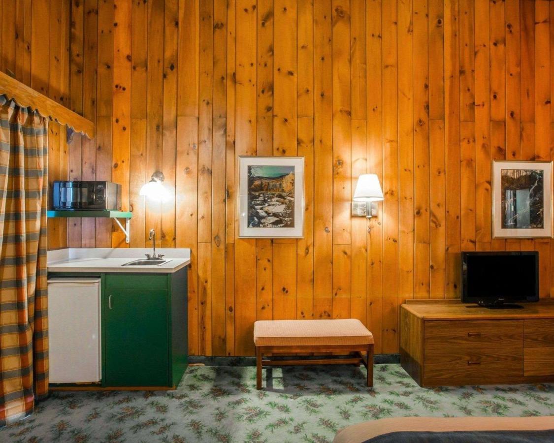 Quality Inn Lake Placid Bagian luar foto