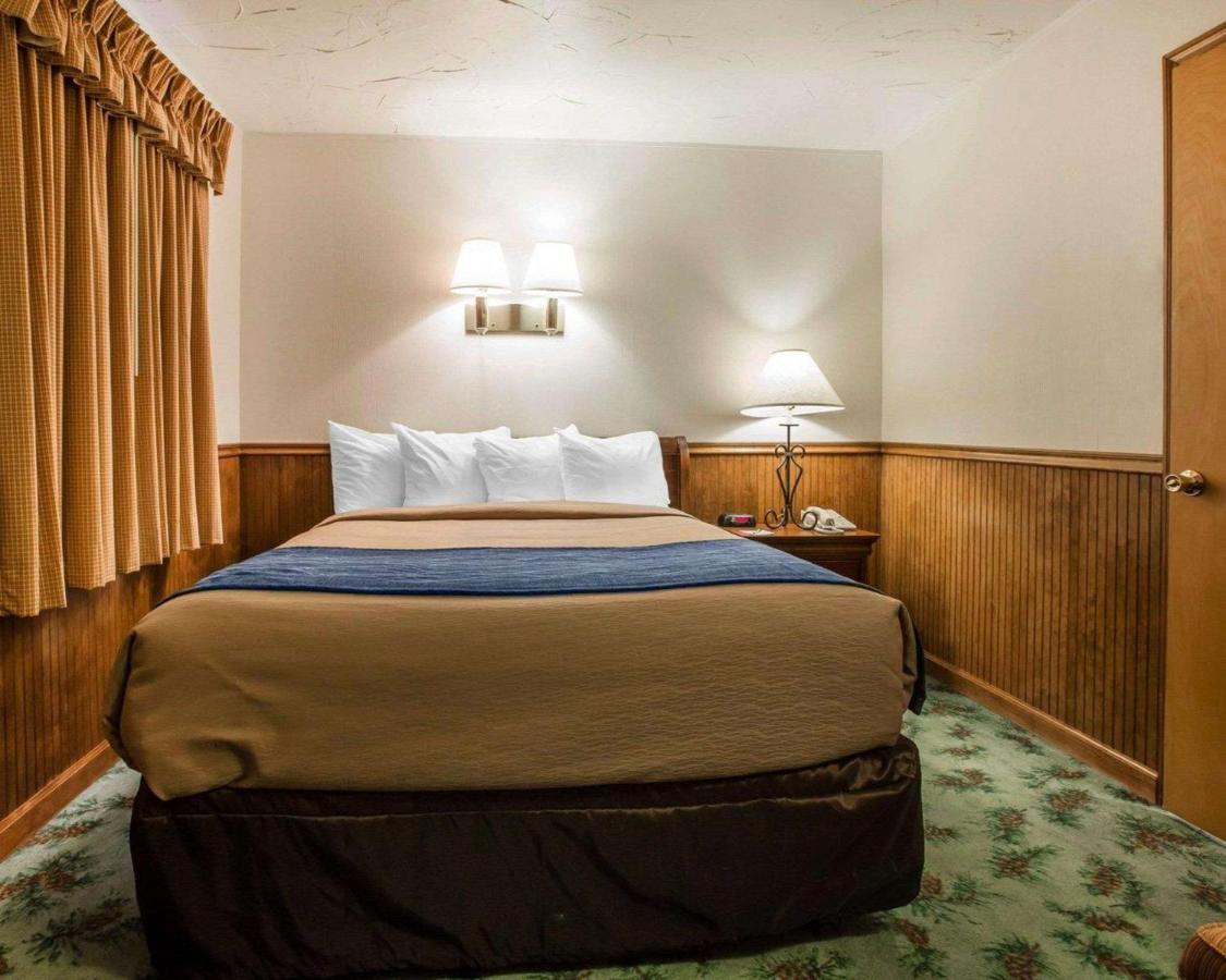 Quality Inn Lake Placid Bagian luar foto